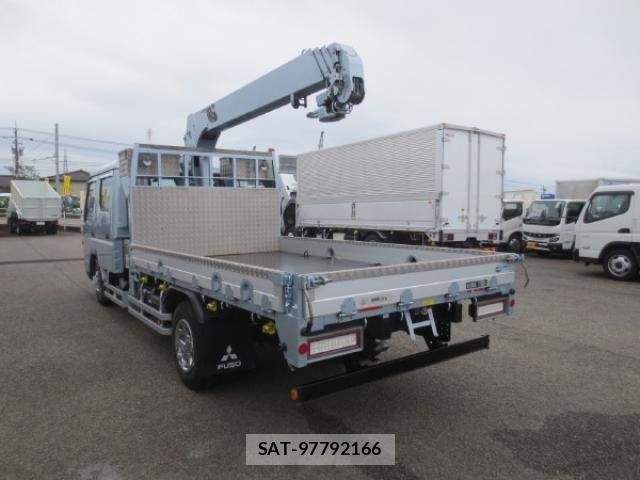 Mitsubishi CANTER 2019-04 7960814-4