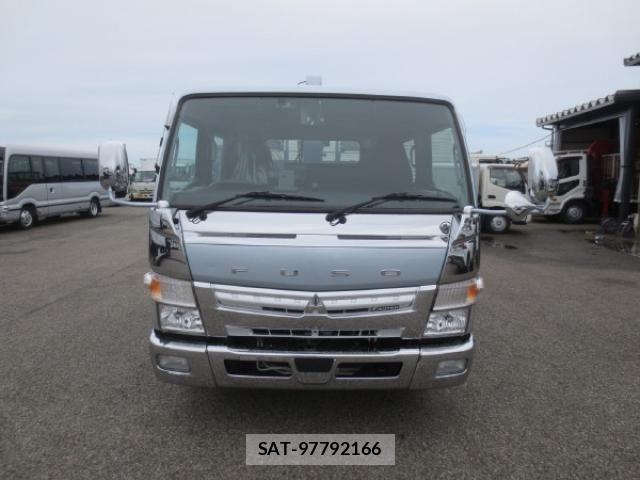 Mitsubishi CANTER 2019-04 7960814-5