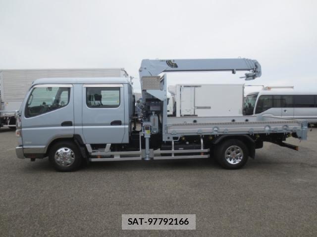 Mitsubishi CANTER 2019-04 7960814-8