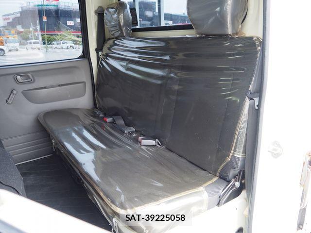 Mitsubishi CANTER 2017-05 7960880-20