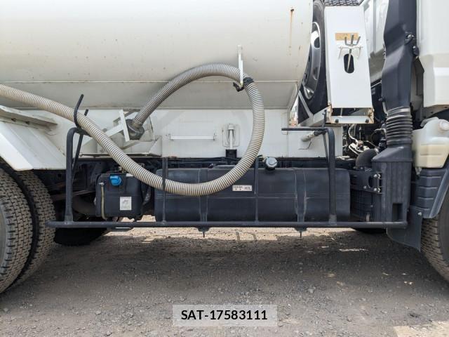 Mitsubishi CANTER 2018-07 7960829-23