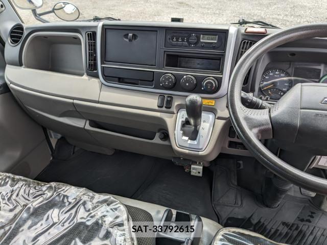 Mitsubishi CANTER 2018-05 7960827-10