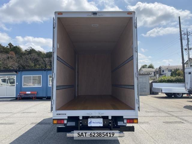 Mitsubishi CANTER 2026-04 7960803-8