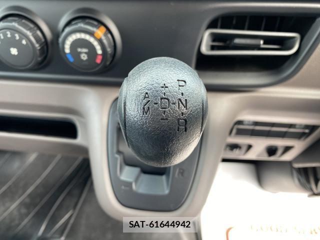 Mitsubishi CANTER 2026-04 7960808-18