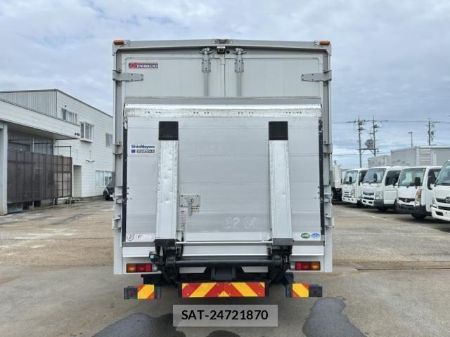 Mitsubishi CANTER 2018-07 7960833-11