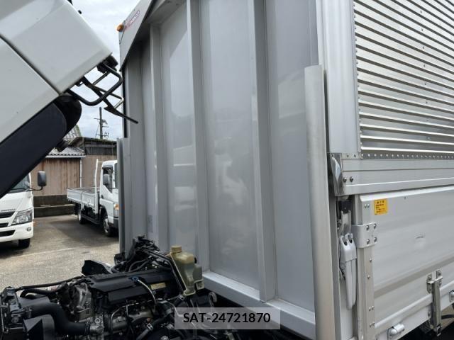 Mitsubishi CANTER 2018-07 7960833-19