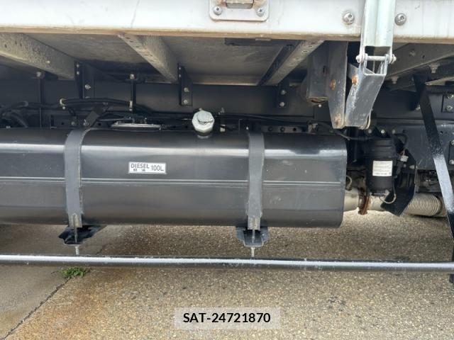 Mitsubishi CANTER 2018-07 7960833-23