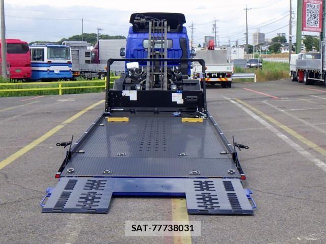 Mitsubishi CANTER 2023-08 7960793-12