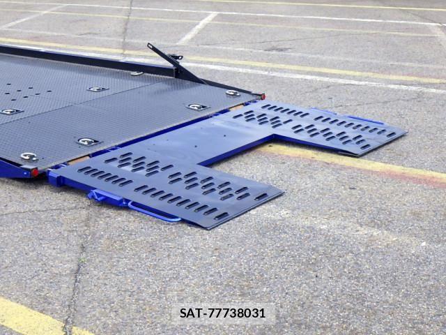 Mitsubishi CANTER 2023-08 7960793-13