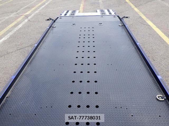 Mitsubishi CANTER 2023-08 7960793-23