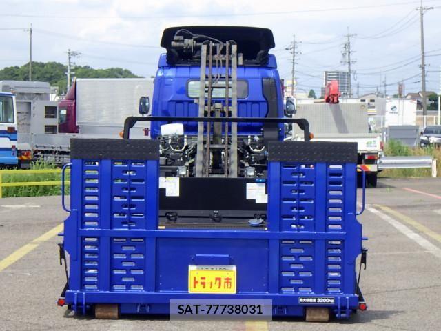 Mitsubishi CANTER 2023-08 7960793-8