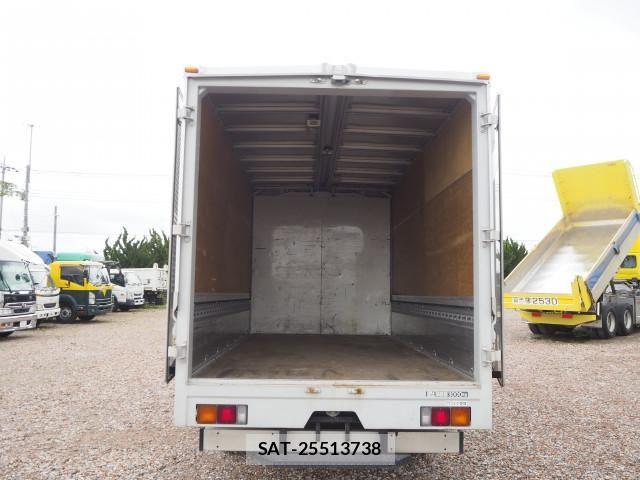 Mitsubishi CANTER 2008-10 7960886-23