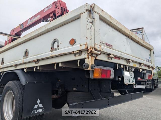 Mitsubishi CANTER 2015-08 7960875-10