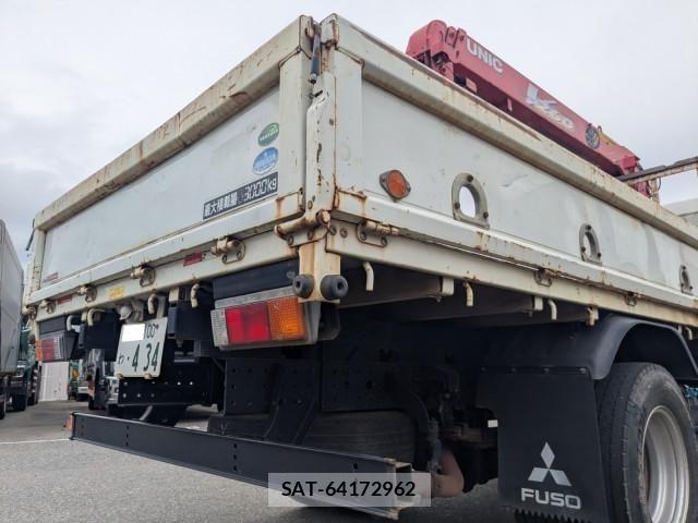 Mitsubishi CANTER 2015-08 7960875-11