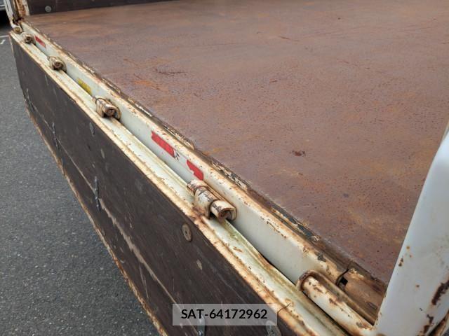 Mitsubishi CANTER 2015-08 7960875-14
