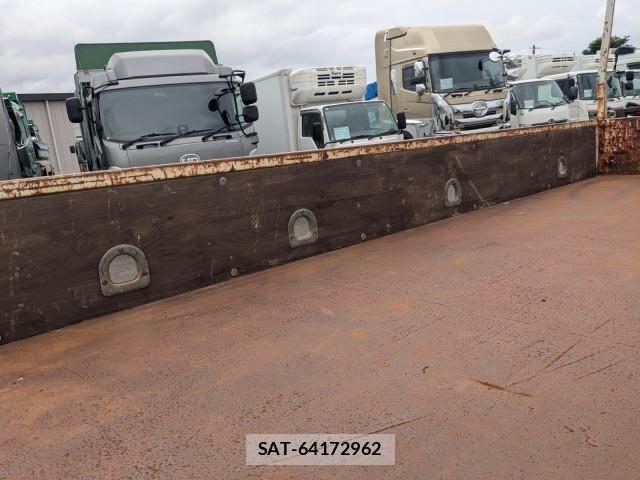 Mitsubishi CANTER 2015-08 7960875-16