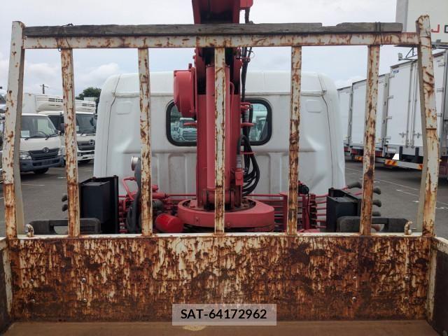 Mitsubishi CANTER 2015-08 7960875-19