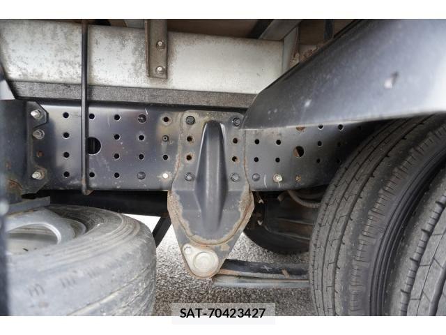 Mitsubishi CANTER 2019-06 7960877-10