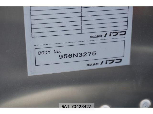 Mitsubishi CANTER 2019-06 7960877-15