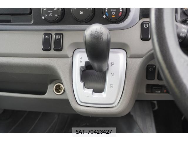 Mitsubishi CANTER 2019-06 7960877-26