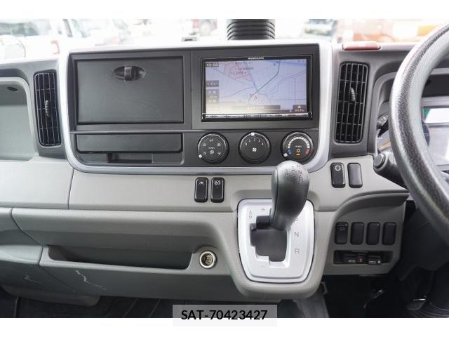 Mitsubishi CANTER 2019-06 7960877-27