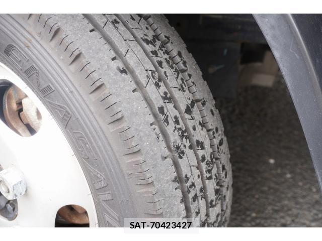 Mitsubishi CANTER 2019-06 7960877-8