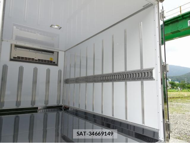 Mitsubishi CANTER 2026-02 7960802-15
