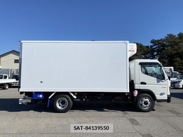 Mitsubishi CANTER 2026-04 7960786-4