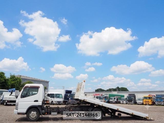 Mitsubishi CANTER 2011-02 7960821-1