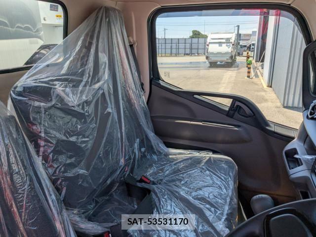 Mitsubishi CANTER 2026-02 7960787-9