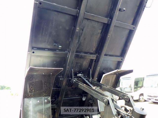 Mitsubishi CANTER 2020-10 7960818-9