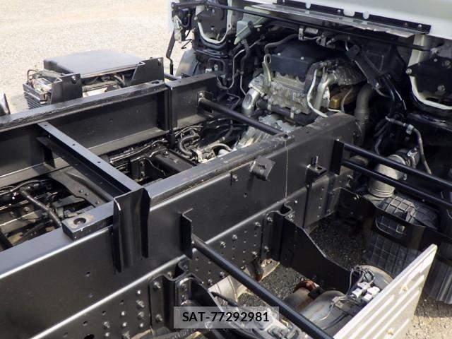 Mitsubishi CANTER 2020-10 7960818-10