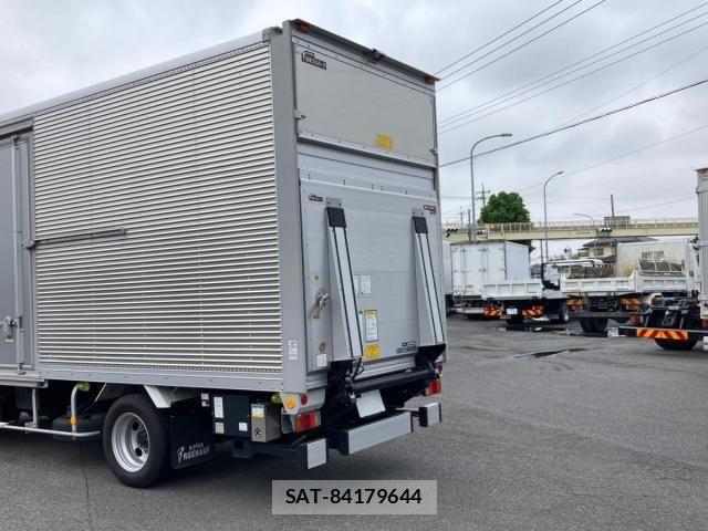Mitsubishi CANTER 2023-05 7960800-9