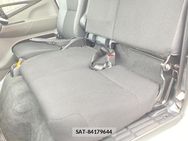Mitsubishi CANTER 2023-05 7960800-17
