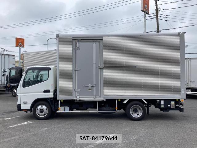 Mitsubishi CANTER 2023-05 7960800-4