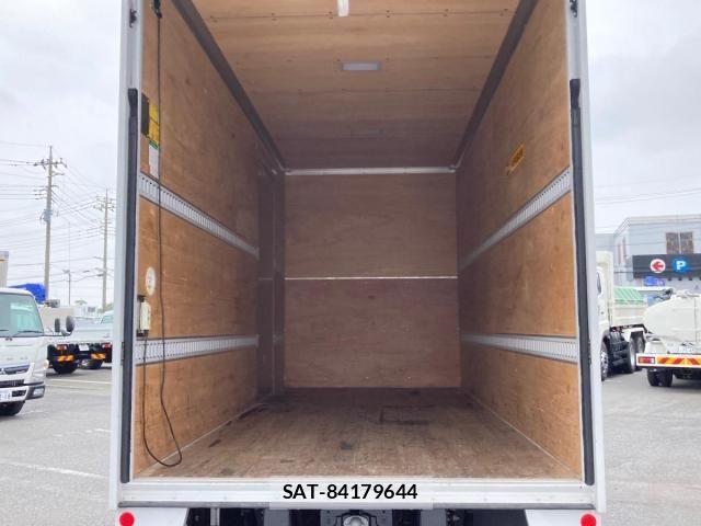 Mitsubishi CANTER 2023-05 7960800-7