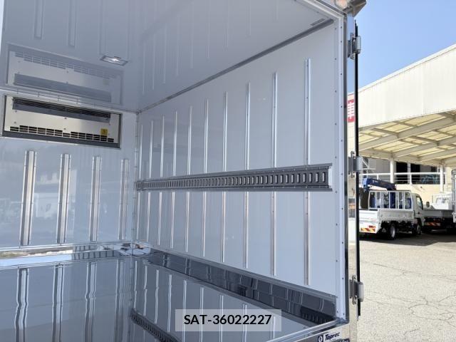Mitsubishi CANTER 2026-02 7960799-14