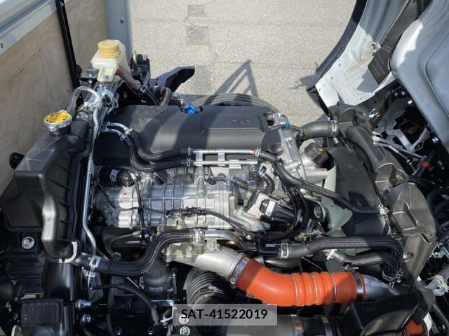 Mitsubishi CANTER 2026-04 7960809-9