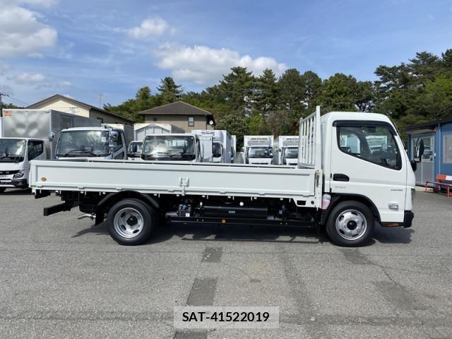 Mitsubishi CANTER 2026-04 7960809-4
