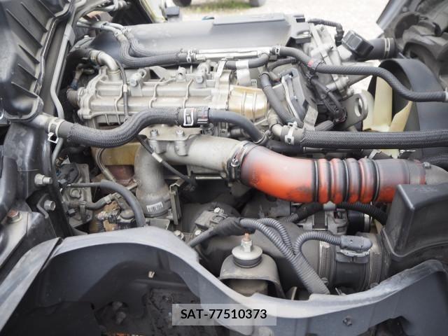 Mitsubishi CANTER 2018-02 7960879-13