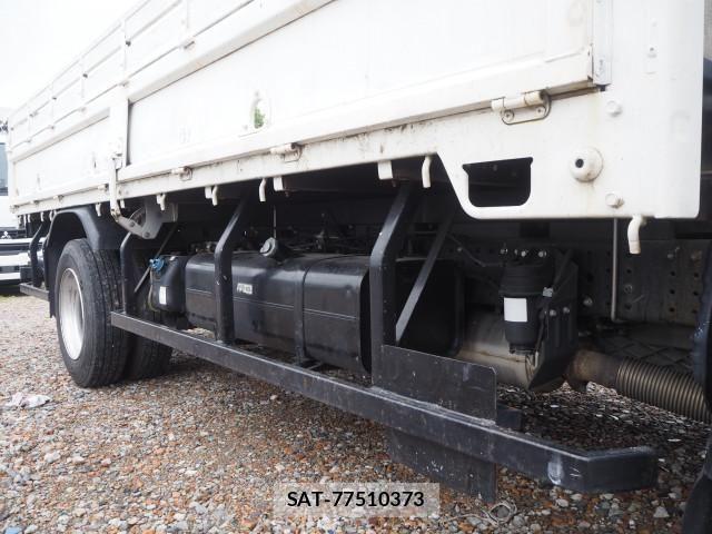 Mitsubishi CANTER 2018-02 7960879-15