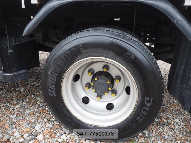 Mitsubishi CANTER 2018-02 7960879-26