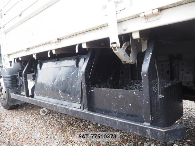 Mitsubishi CANTER 2018-02 7960879-27