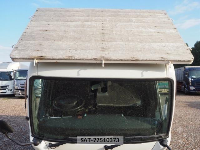 Mitsubishi CANTER 2018-02 7960879-8