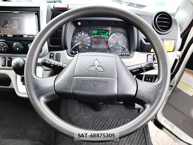 Mitsubishi CANTER 2019-03 7960822-3