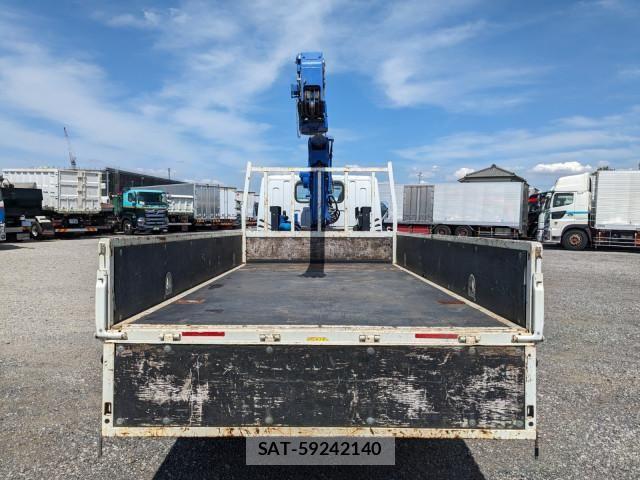 Mitsubishi CANTER 2018-05 7960825-11