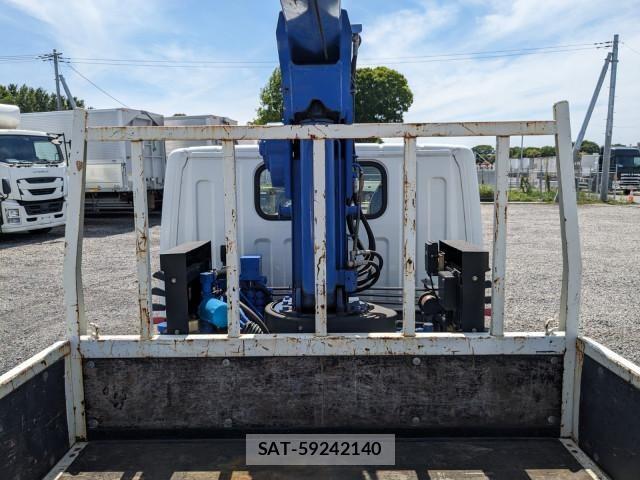 Mitsubishi CANTER 2018-05 7960825-15