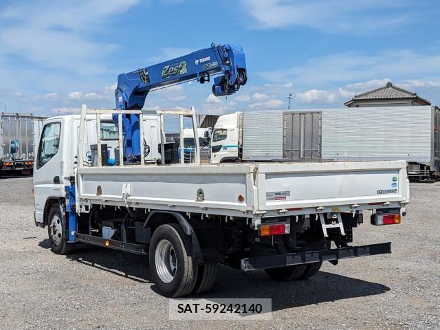 Mitsubishi CANTER 2018-05 7960825-2