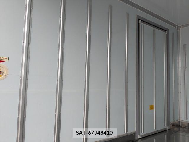 Mitsubishi CANTER 2021-09 7960846-13