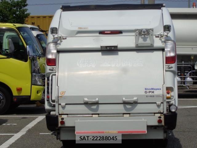 Mitsubishi CANTER 2018-07 7960819-5